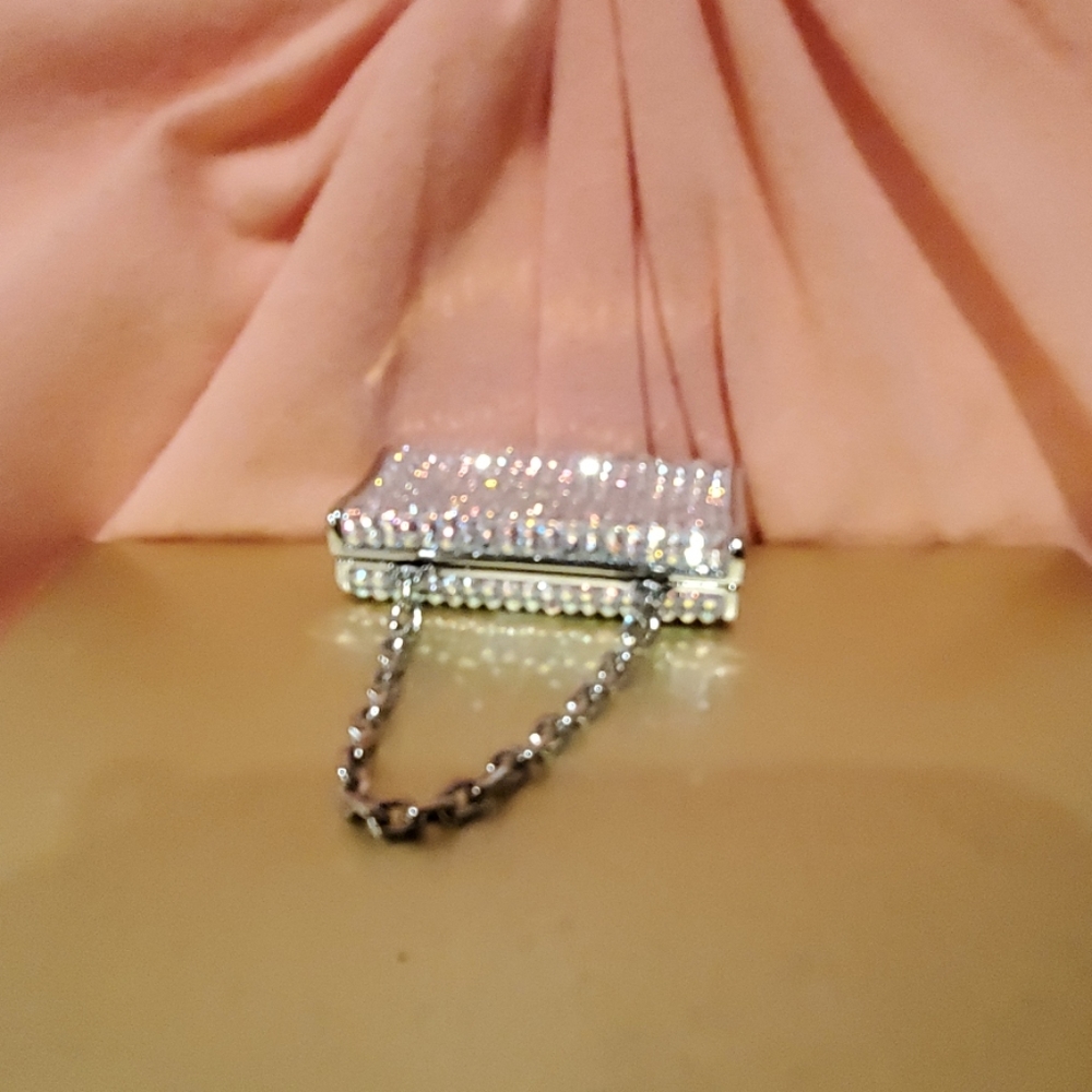 Judith Leiber Mini Compact - Picture 5 of 5